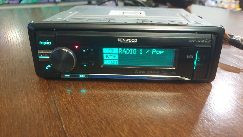 Авто радио плеър музика за кола Кенуулд Kenwood CD MP-3 USB AUX Bluetooth Блутут Цветове