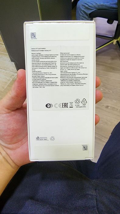 Samsung A 17 сотилади нархи 2.5 млн