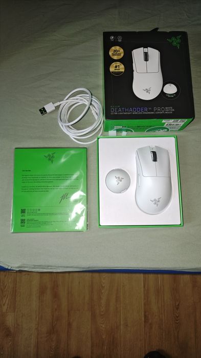 Razer Deathadder V4 Pro cu garanție EMAG