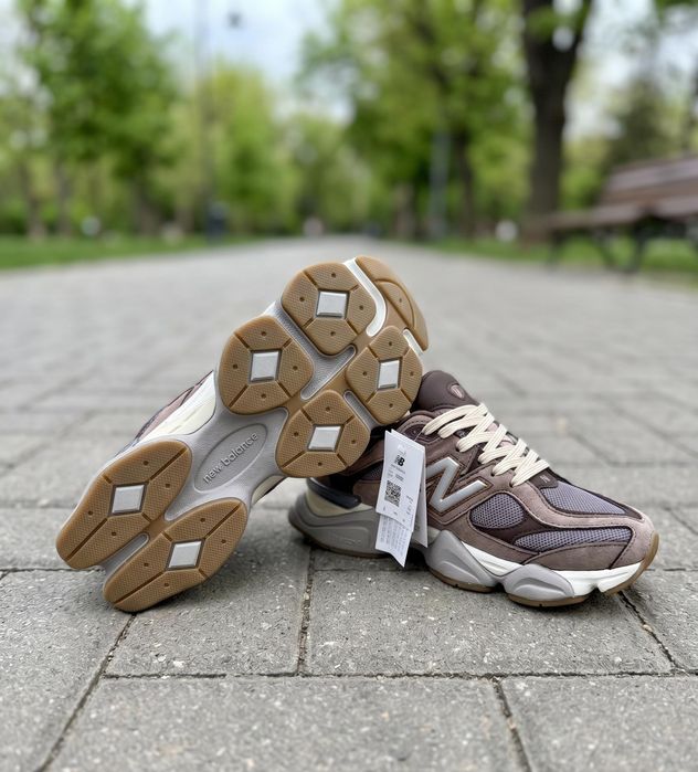 Adidasi New Balance 9060 Mushroom
