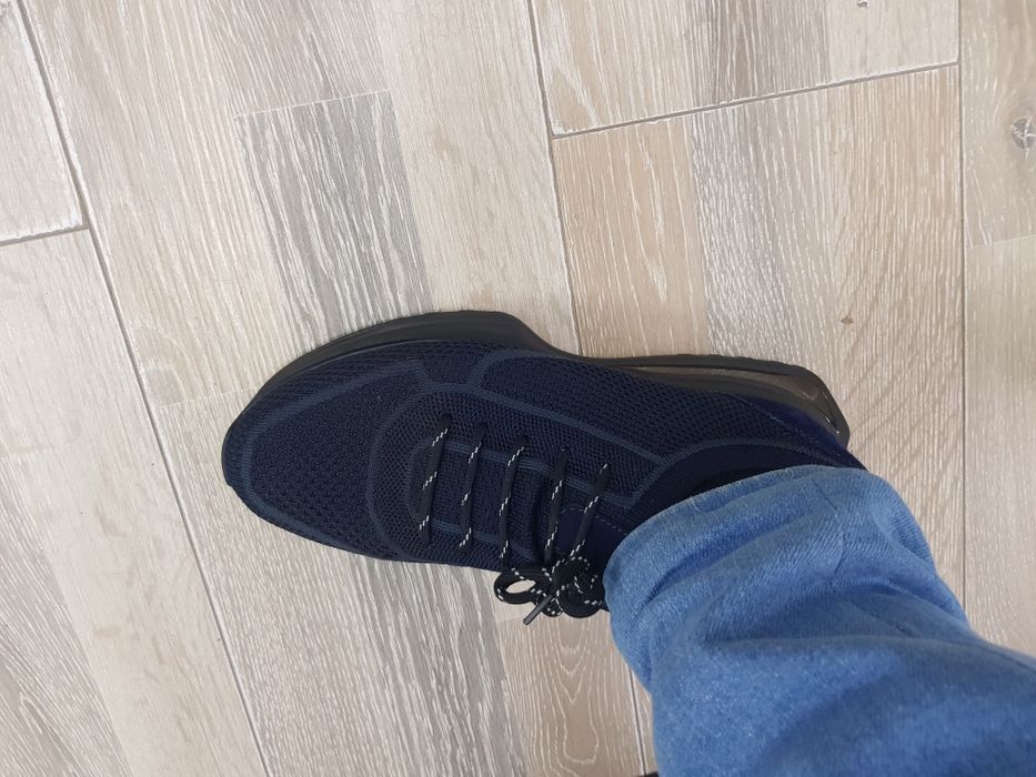 Продам кросовки размер 39-40