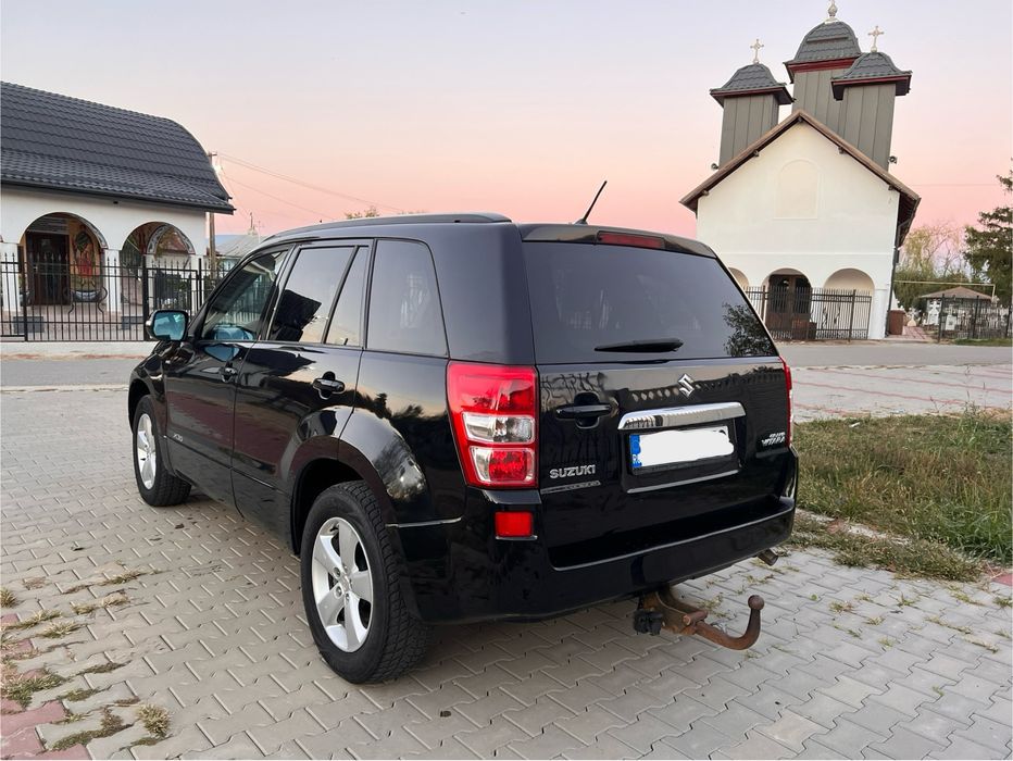 SUZUKI Grand Vitara 2012 — imagine 3