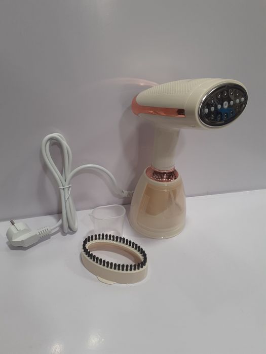 Продам паровой утюг.