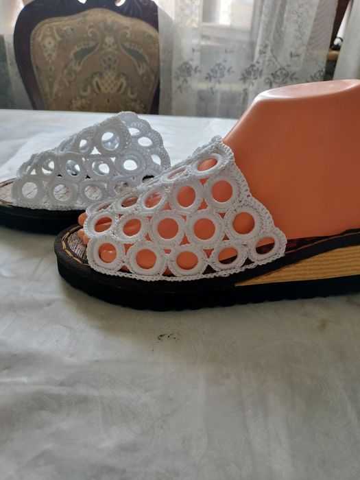 Кросовки женские с утеплителем.