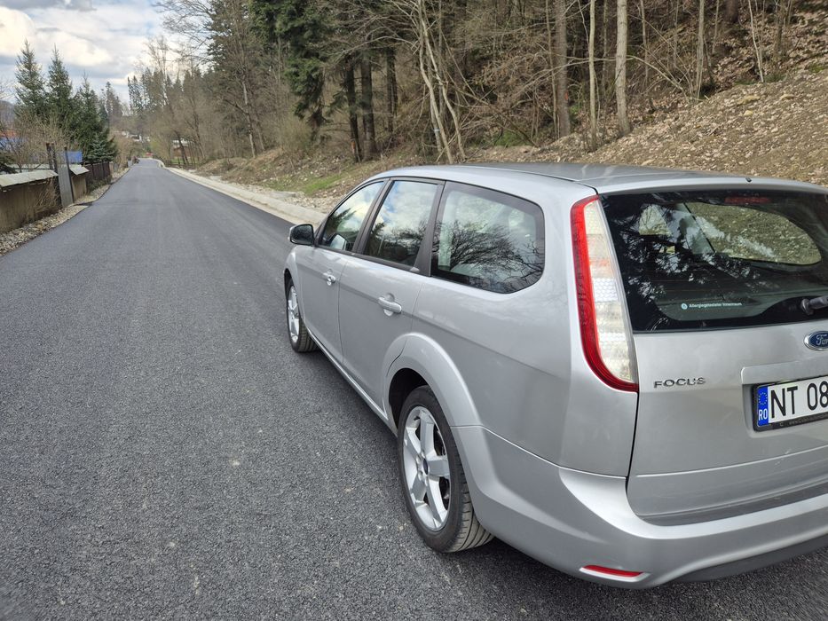 FORD Focus 2010 — imagine 12