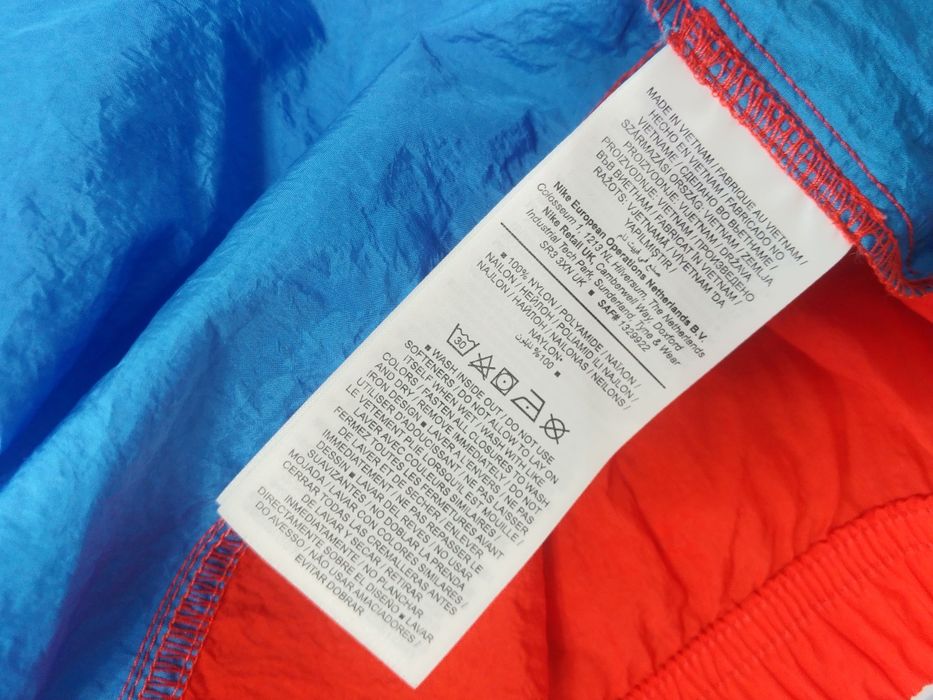 Bluza Nike,mărimea L,nou nouță cu eticheta.