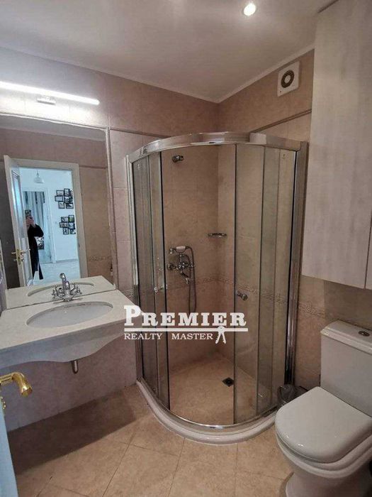 Уютен тристаен апартамент до брега на морето в Черноморец