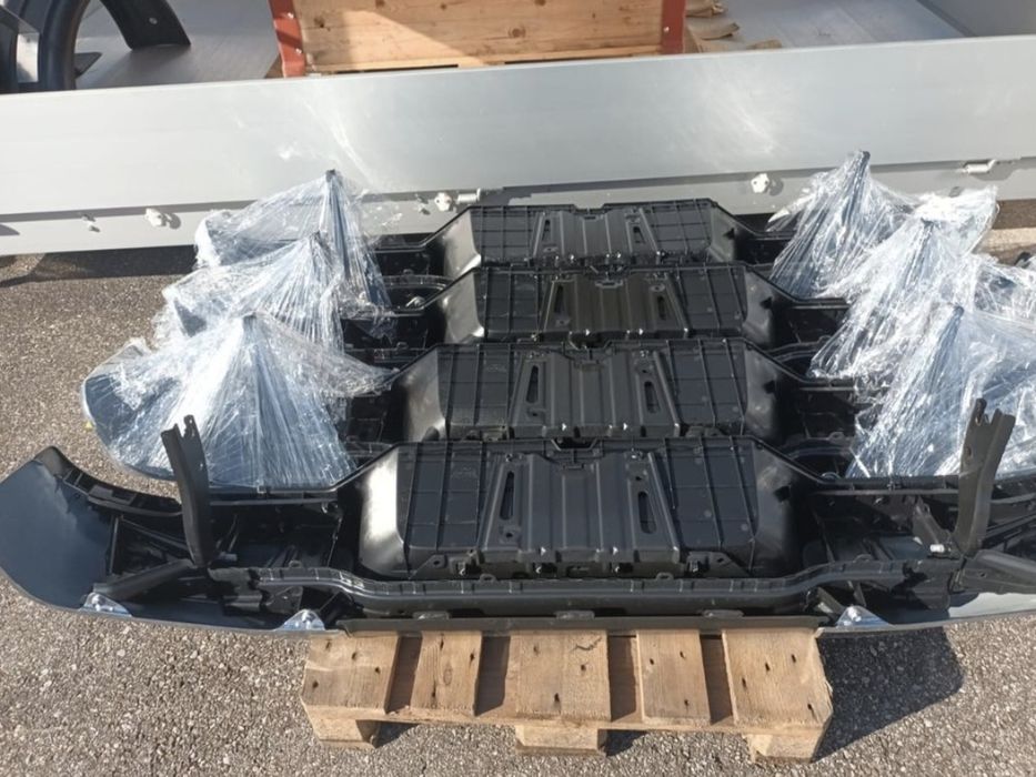 Piulite roata Toyota Hilux  Land Cruiser