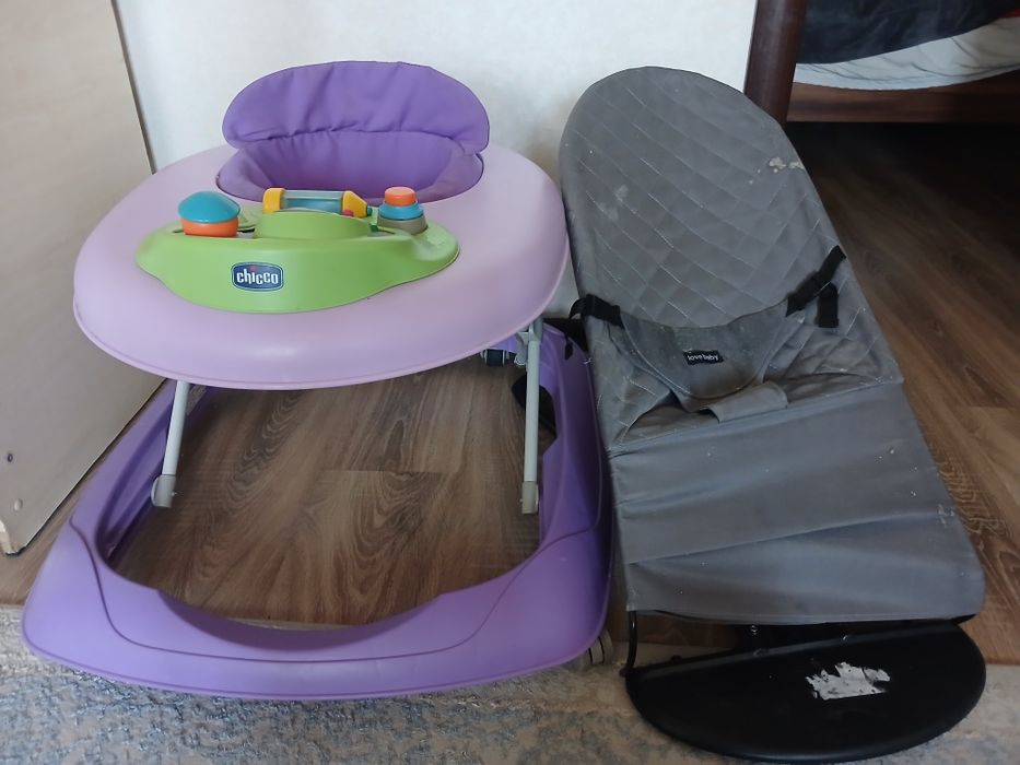 Продаётся шезлонг и ходунки