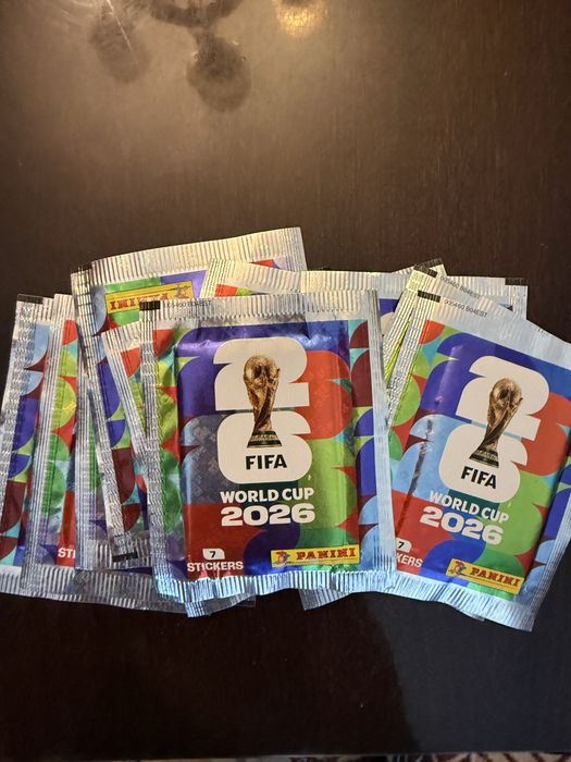 20 + 1 grats. Pachete de stickere world cup 2026