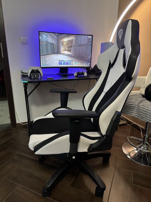 Монитор LG Ultra gear 32инча 180hz в гаранция!