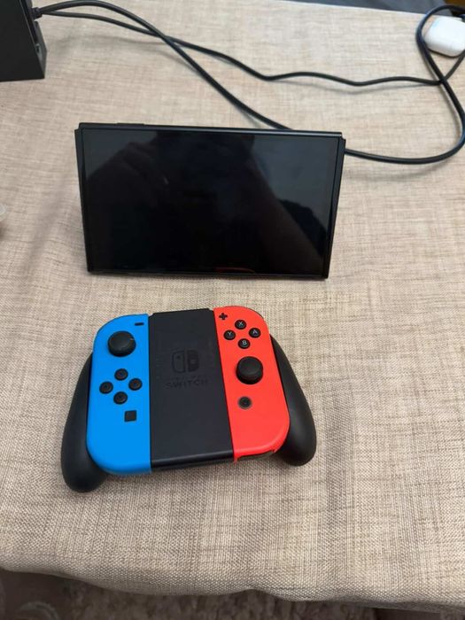 Nintendo Switch Oled Neon red & Neon blue