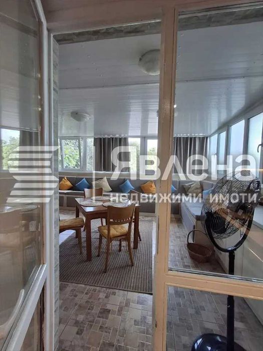 Дава се под наем  в Варна, Базар Левски - 120 кв.м за 818 € - Снимка #3