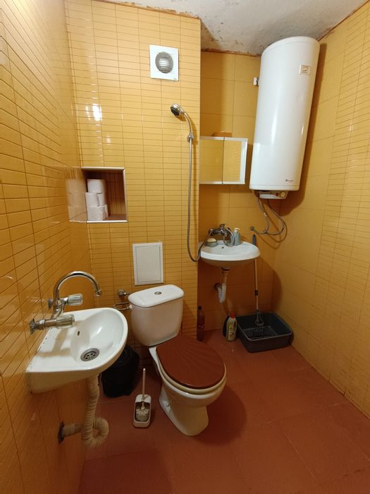 Продава се Двустаен апартамент в Бургас, Възраждане - 65 кв.м за 1256 €/кв.м - Снимка #13