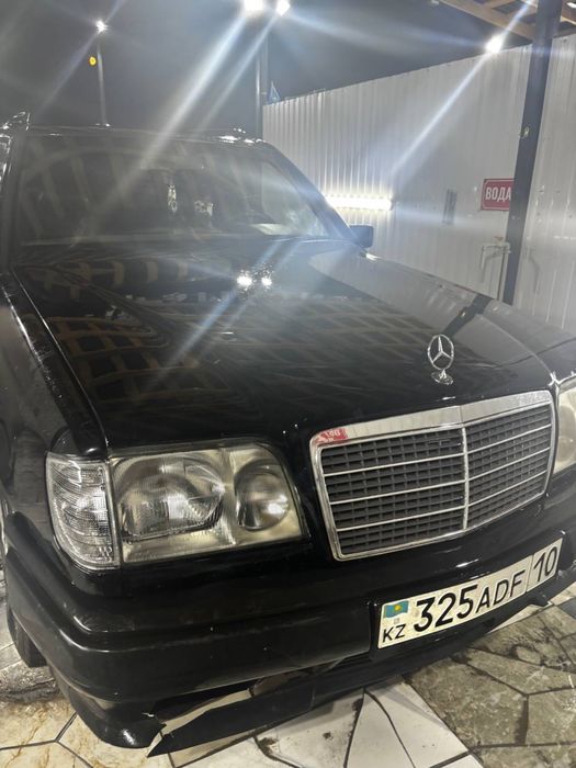 Мерседес 124 e280 в уневерсале