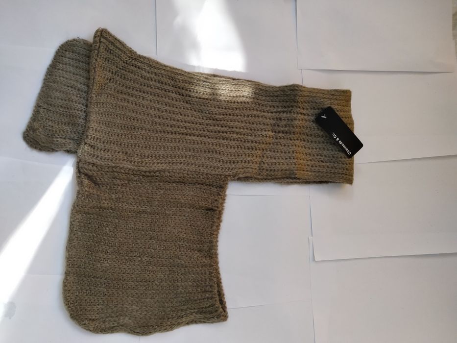 Șase gulere de dama noi