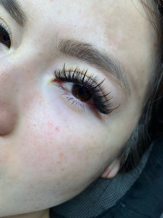 Наращивание ресниц (район Апреля)