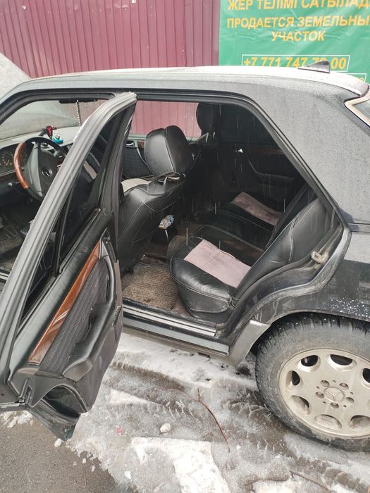 Продам мерседес 124