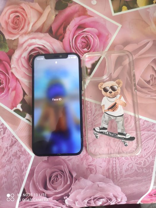 Продавам    IPhone 12