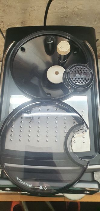 Кафемашина на марка Саеко Хелсис