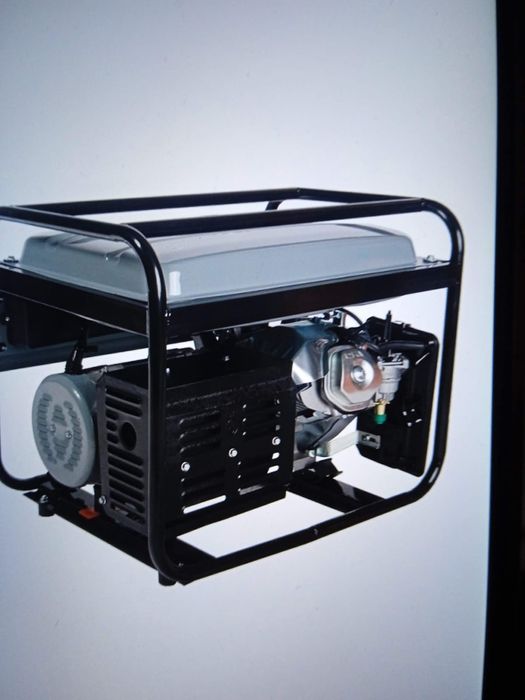 Бензиновый генератор