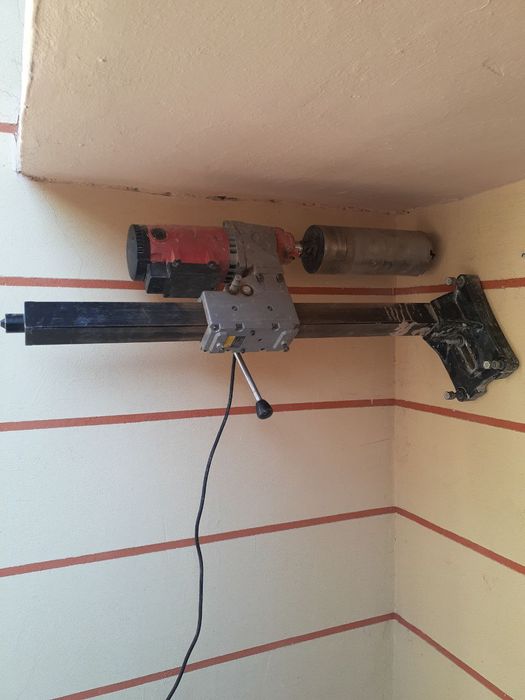 Алмазное бурение отверстий сухое сверление бетона Одбойный молоток