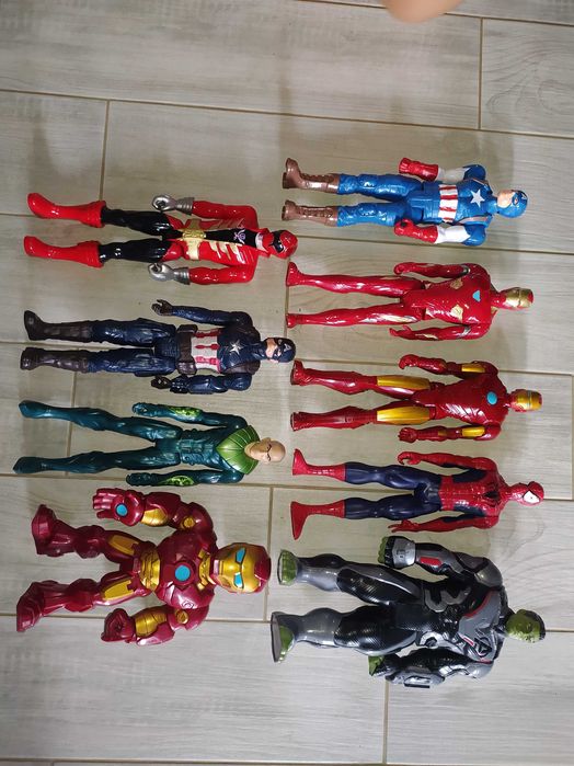 Hasbro Marvel Големи екшън фигури Оригинални