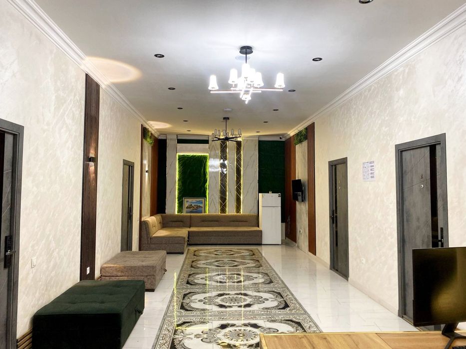 Продаётся гостиница в районе Юнусобад, ор-р High Town Mall