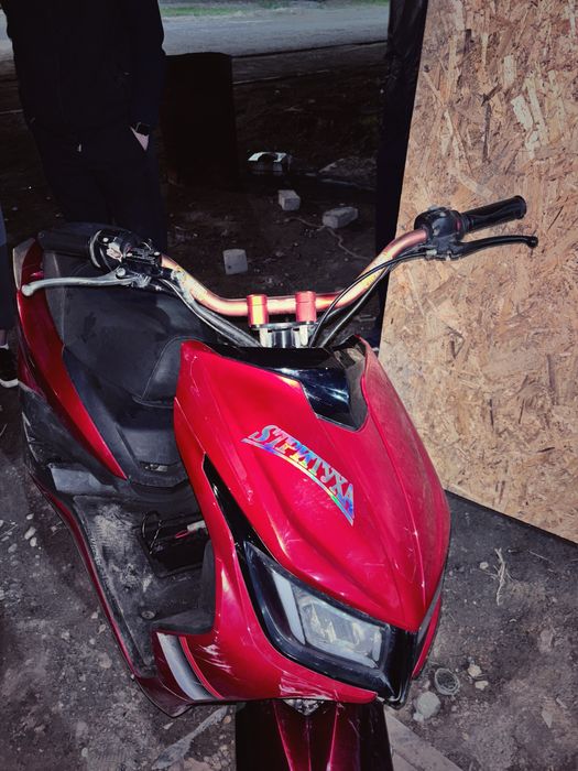 Продам мопед м8.