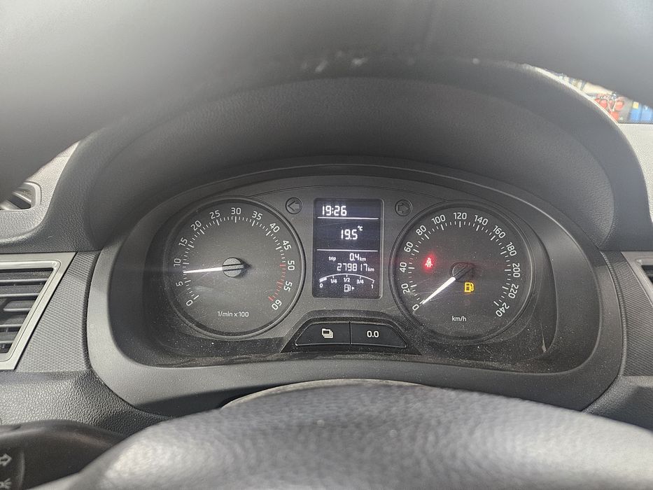 SKODA Rapid 2015 — imagine 5
