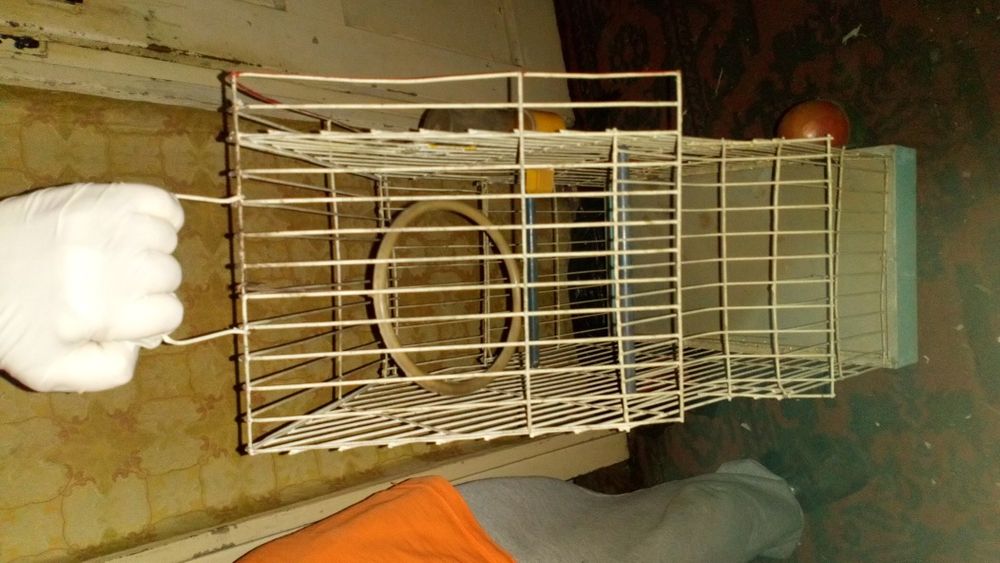 Клетка за Папагали,канарчета-всички принадлежности,дръжка за пренасяне