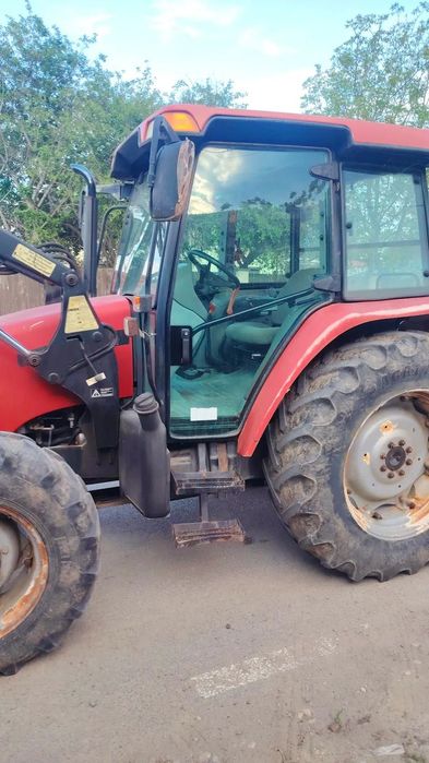 Case IH JX 1090 Tractor cu Incarcator Frontal Cupa an 2007 motor Iveco 90 CP 4x4, recent adus carte RAR