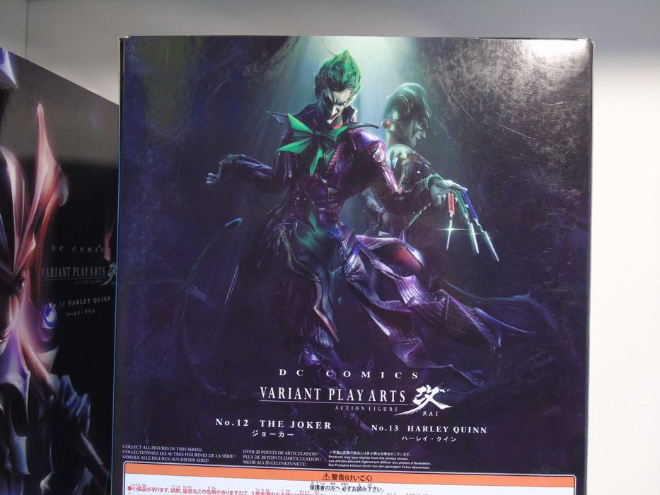 Figurina DC Joker si Harley Quinn PlayArtsKai/Nu neca/hot toys/mezco