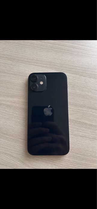 Продам Айфон 12 mini