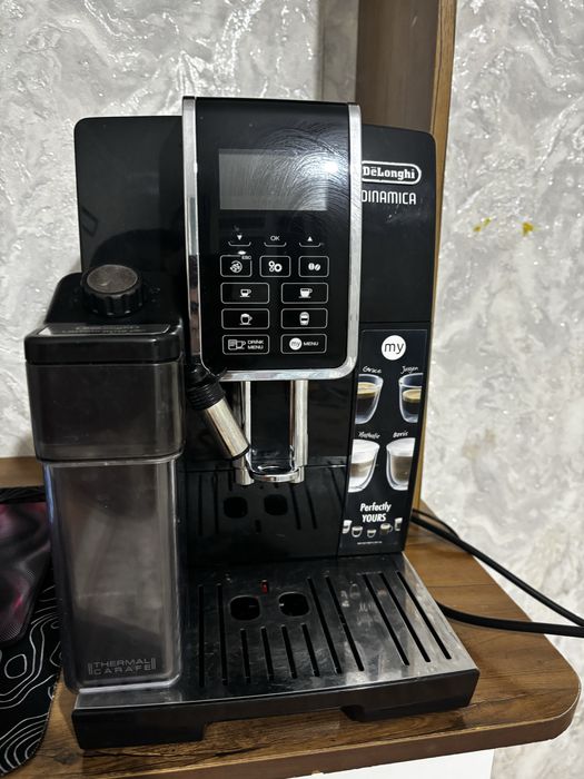 Кофемашина Delonghi