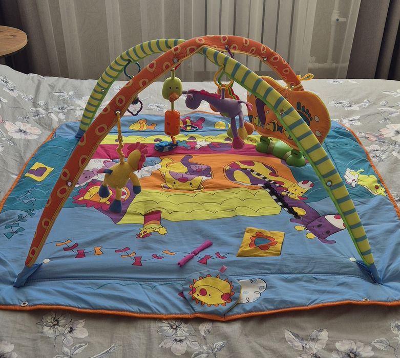 Детский развивающий коврик