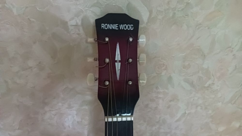 Гитара Ronnie Wood