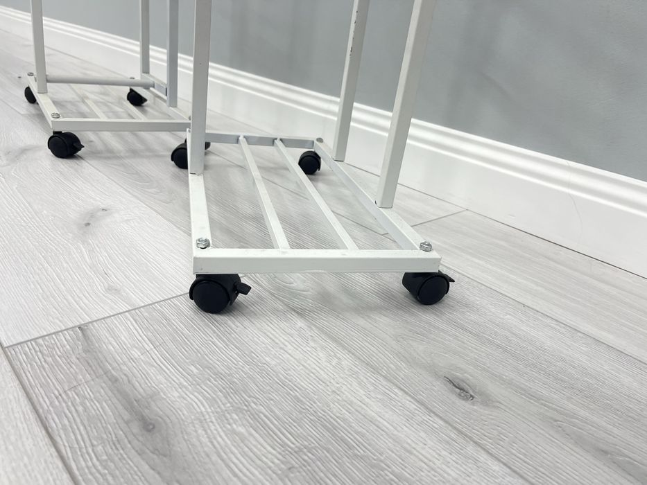 Продам подставки для цветов