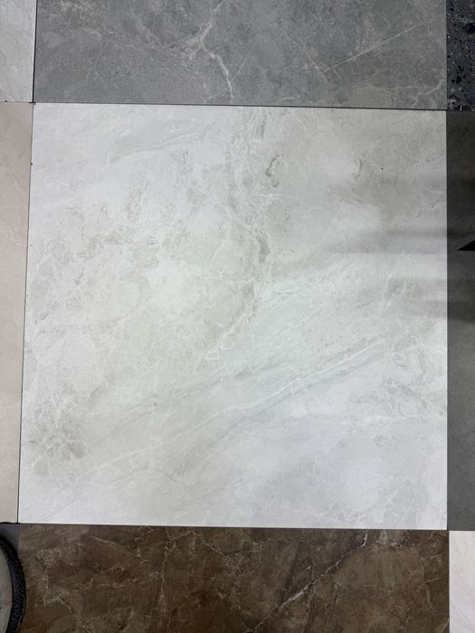 Keramagranit glyansiviy va mattiviy kafellar optom narxda