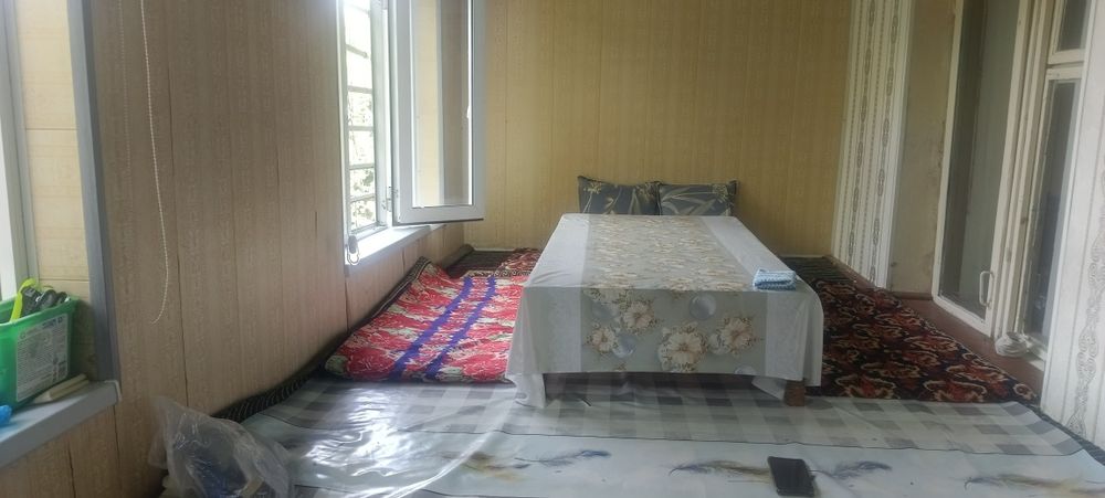 Салом Алйкум 2 хоналик римонти и ичидаги хама нарсалари билан сотилади