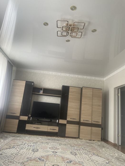 Продам шкаф для гостиной