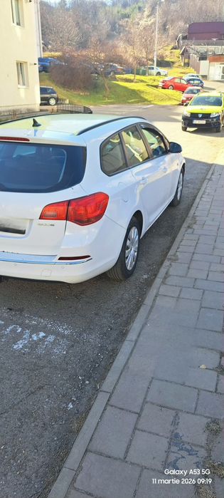 Auto de vânzare Opel Astra j