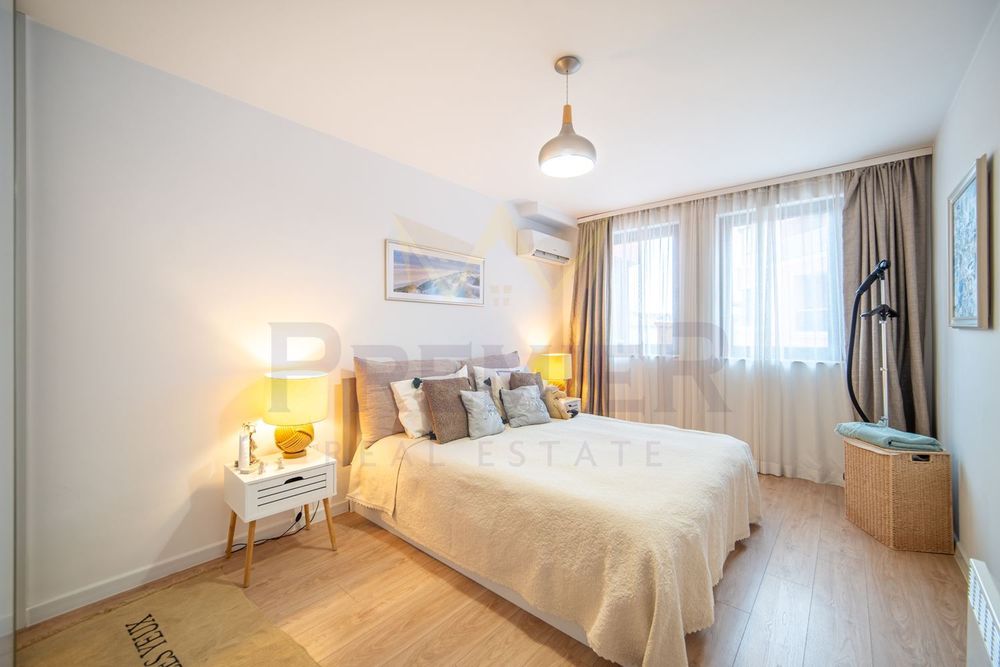 Продава се Тристаен апартамент в Варна, м-т Траката - 108 кв.м за 1370 €/кв.м - Снимка #3