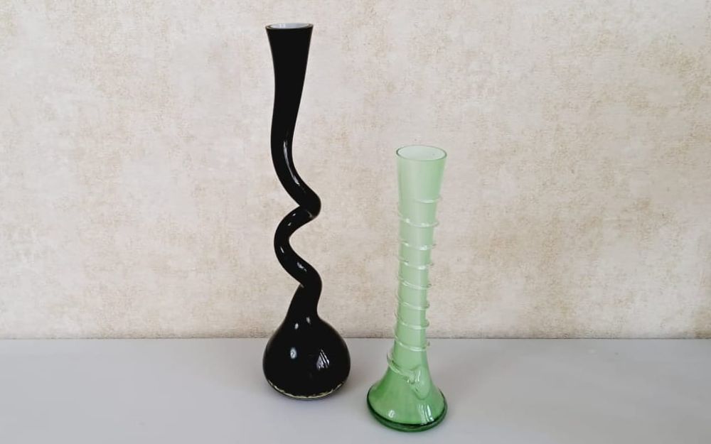 Вызы Берц  цветное стекло