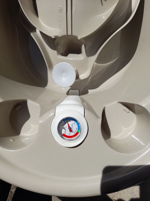 Бебешки  корита: розово 90/45 см от Кипър.друго с термометър  Bebejoj