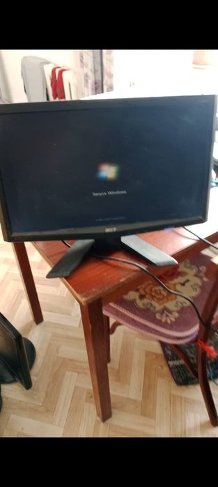 мониторы рабочий, центр