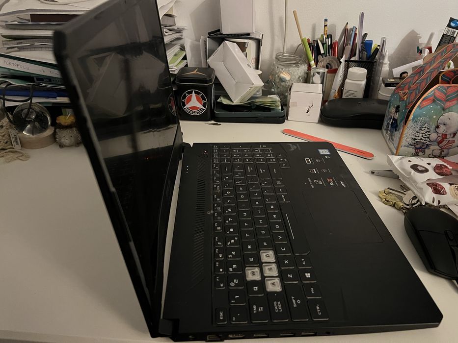 Laptop Asus Tuf Gaming Defect