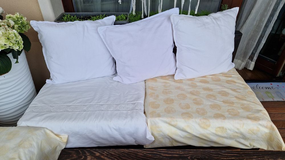 Градински комплект-  диван и маса