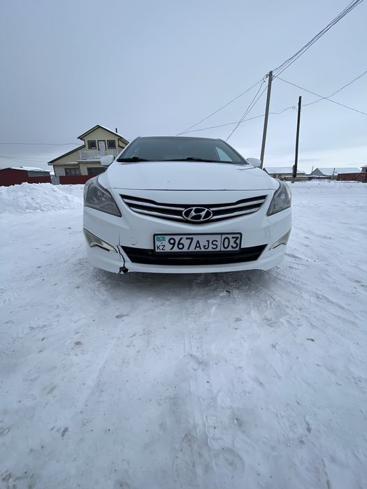 продам машину хендай акцент 2015