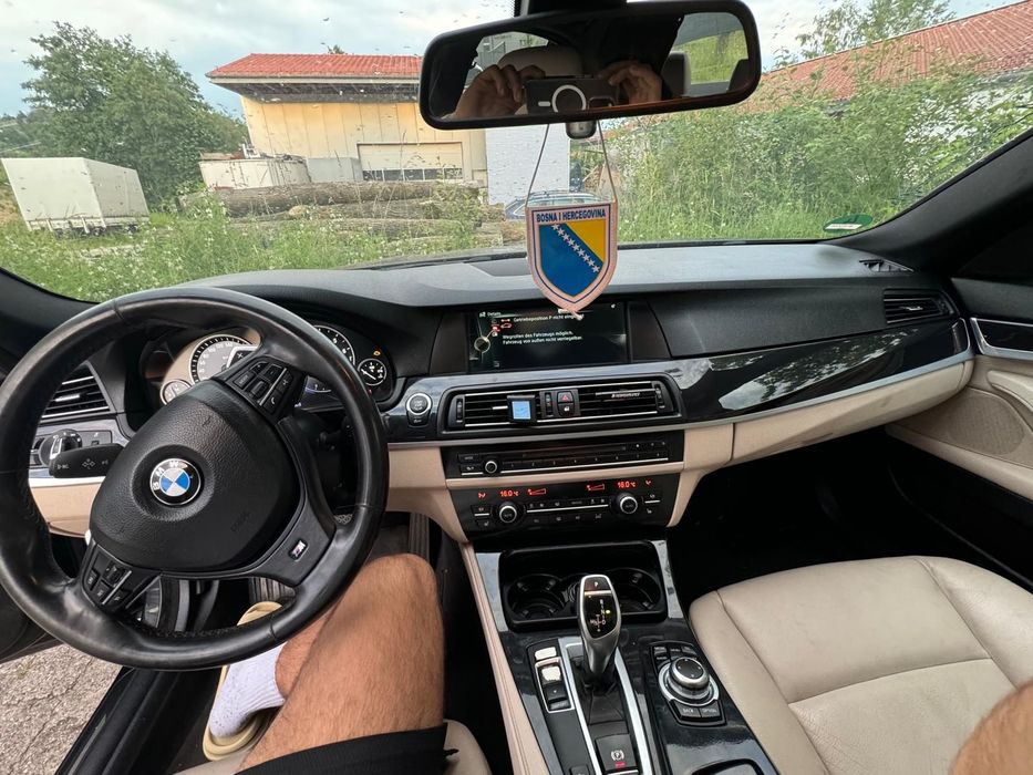 BMW 520i F10 2012